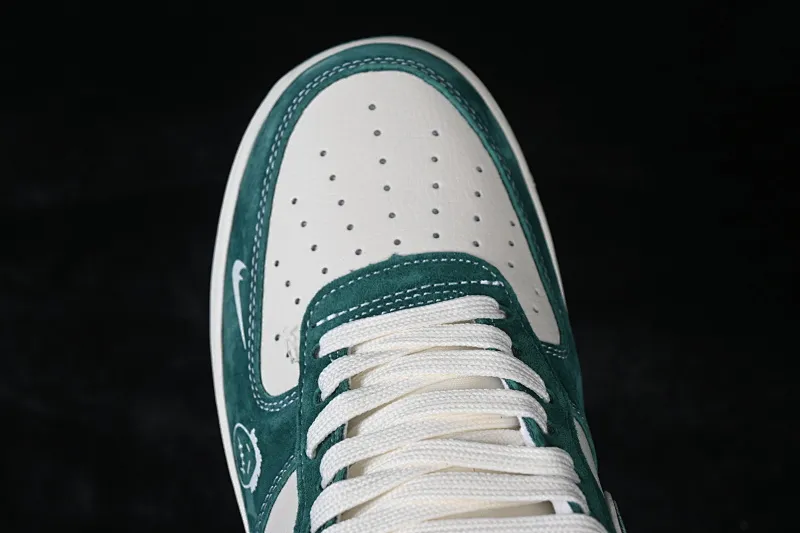 All categories Nk Air Force 1 Air Force series Nk Air Force 1 Low Air Force low-top Nike Air Force 1'07 Low joint Tiffany green Air Force 1 low-top casual sneakers SY1388-011